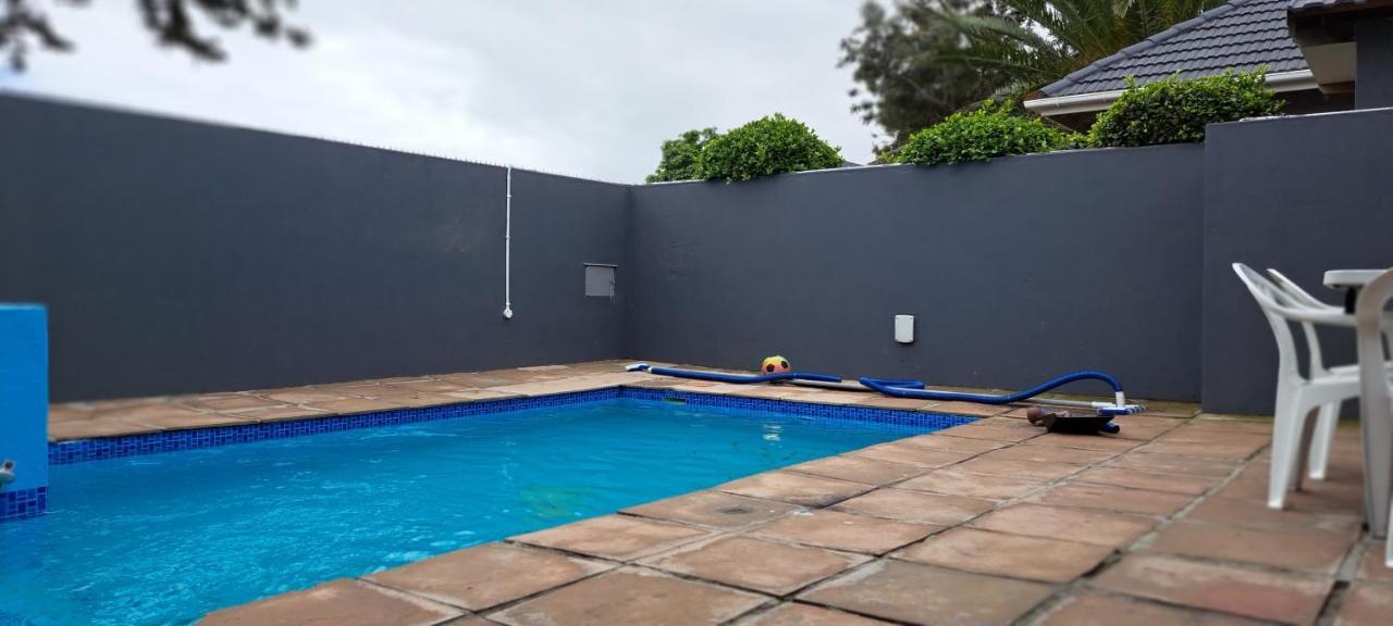 Spacious Holiday Home Cape Town Bagian luar foto