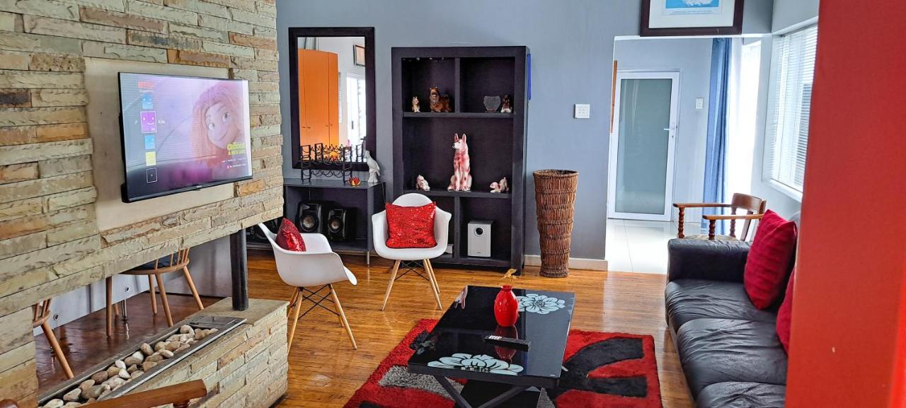 Spacious Holiday Home Cape Town Bagian luar foto