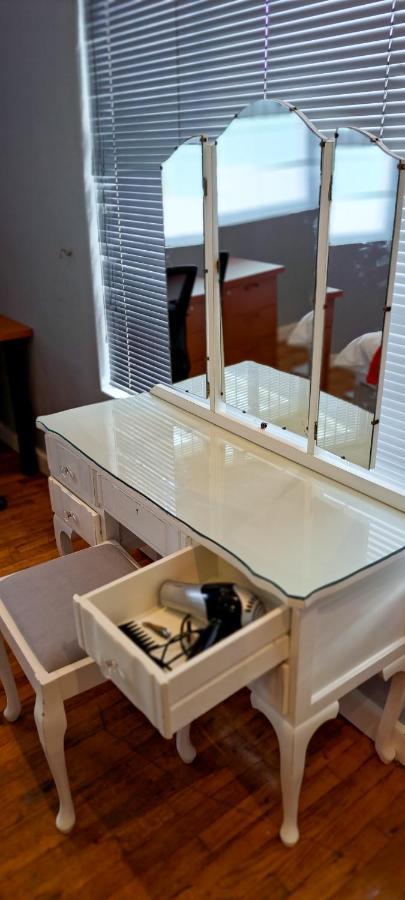 Spacious Holiday Home Cape Town Bagian luar foto